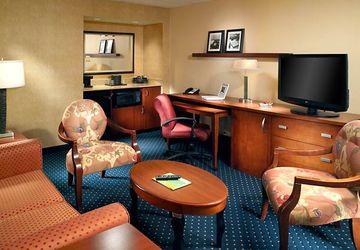 Courtyard By Marriott Midtown 3*