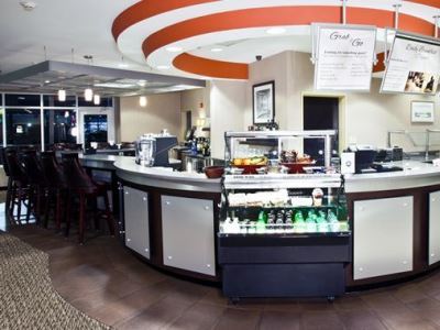 Hotel Doubletree By Hilton Airport
