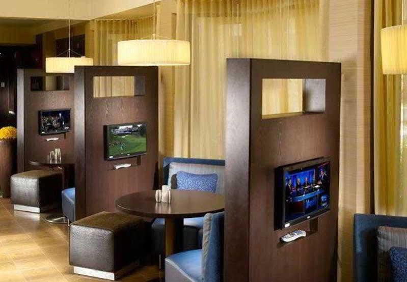 Hotel Courtyard By Marriott Midtown 3*