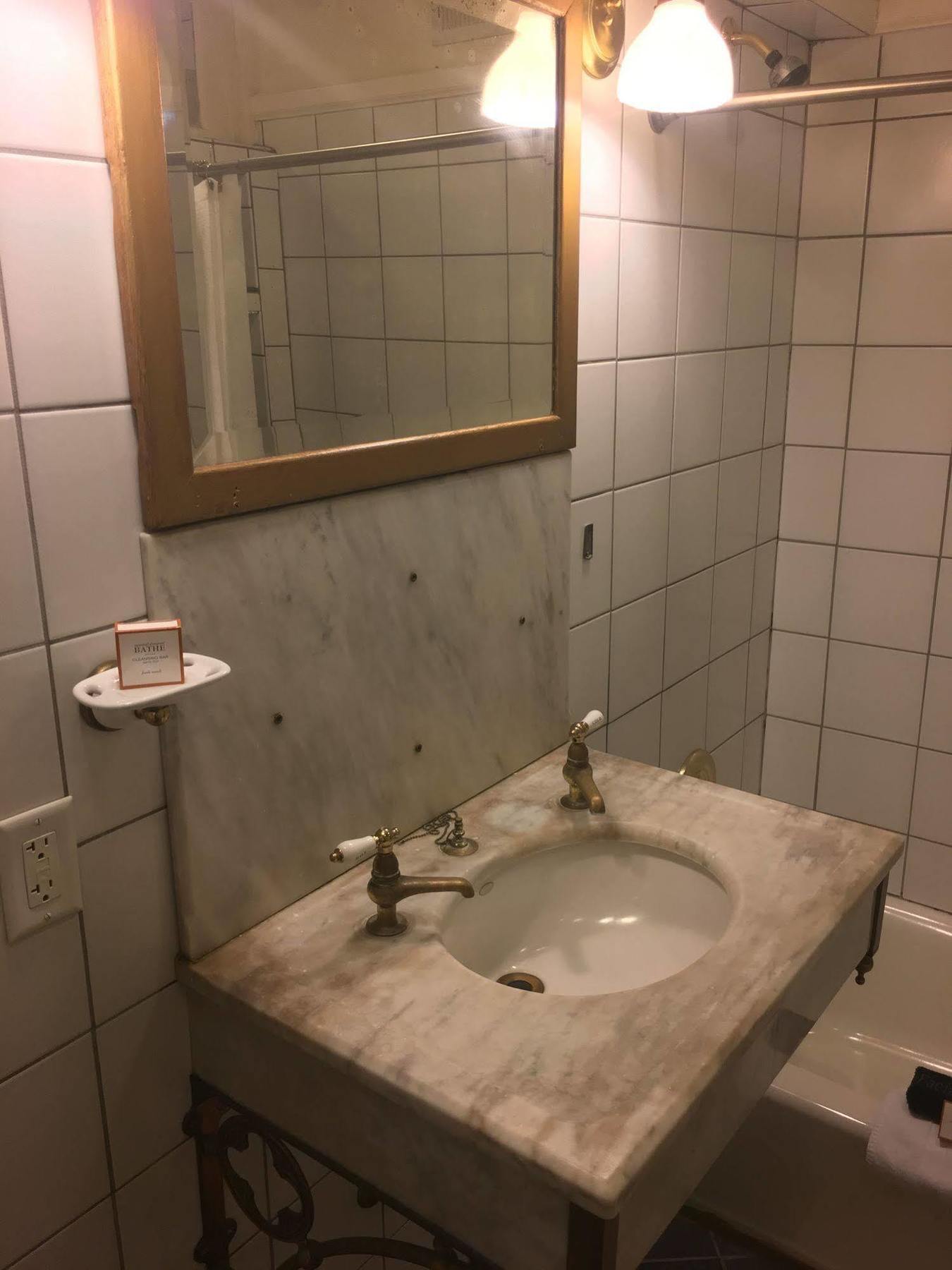 Hotel The Olde 4*