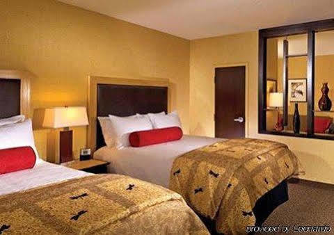 Doubletree By Hilton Airport Hotel Savannah
