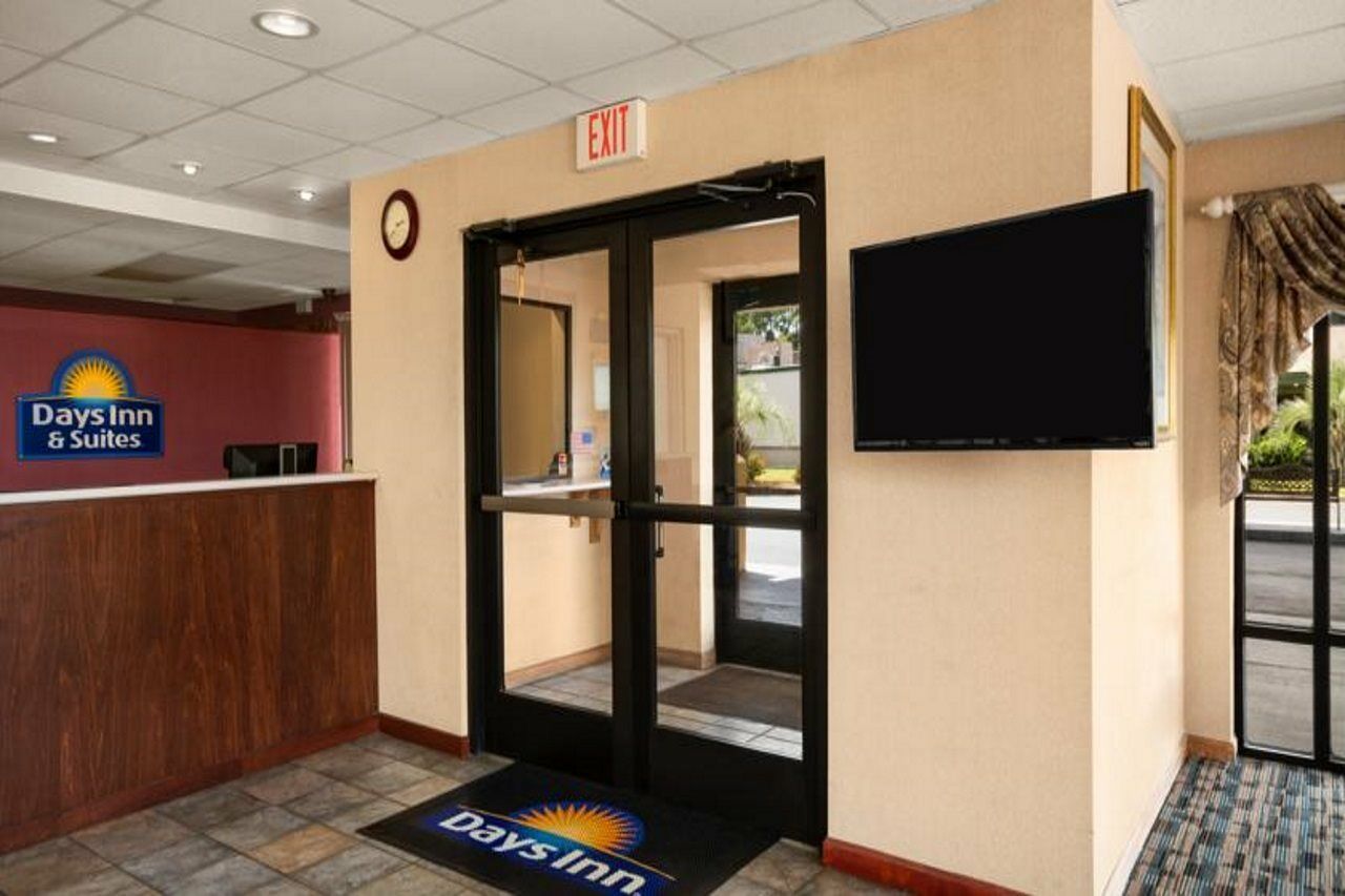 Days & By Wyndham Midtown Motel 2*