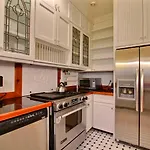Washington Square Manor