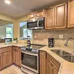 Updated Savannah Hideaway With Luxury Backyard!