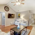Pooler Travelers Retreat III - Entire House -