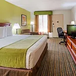 Ramada By Wyndham Savannah Gateway