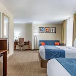 Comfort Suites Savannah Gateway I-95