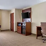 Comfort Suites Savannah Gateway I-95