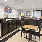 Baymont By Wyndham Pooler/Savannah