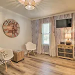 Savannah Family Home With Private Pool And Yard!
