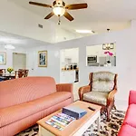 Peaceful Savannah Home - 11 Mi To Beaches!