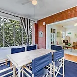 Drayton Place 3