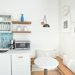 Downtown Loft Near Everything