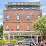 Downtown Loft Near Everything