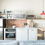 Roomy Hip 2Br In Savannah