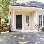 Private 2 Bedroom And 2 Bathroom In Savannah