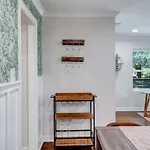 Luxury Savannah Retreat Heated Pool And Pet Friendly