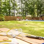 Savannah 5Br Pool, Jacuzzi, Firepit, Sports, Games