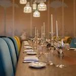 The Drayton Hotel Savannah, Curio Collection By Hilton