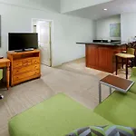 Hampton Inn & Suites Savannah/Midtown