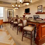 Hampton Inn & Suites Savannah/Midtown