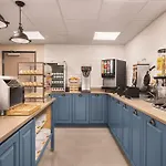 Country Inn & Suites By Radisson, Savannah Midtown, Ga