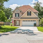 Mins To Savannah-Peachy Pied-A-Terre