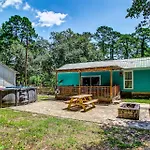Sweet Sunny Retreat- Both Houses