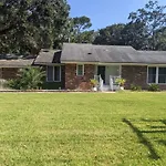 15 Mins To Tybee&Downtown Fenced Yard & Firepit