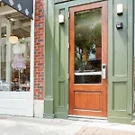 Sonder Telfair Square