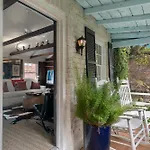 16 E Jones Carriage House