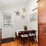 Craftsmith Cottage