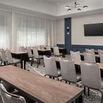 Courtyard By Marriott Savannah Downtown - Historic District