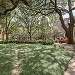 Gordon Inn Live Oak