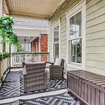 7 Ppl, 5Min To Starland, Dt, Forsyth, River St, 2 Balcony