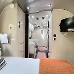 Serene Airstream Midway To Beach And Downtown
