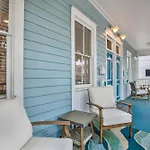 Comfortable Executive Rental By The Park Heated Pool Access 1394