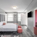 Brooklyn Suite At Hamilton