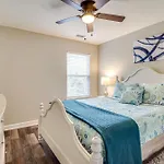 Spacious Pooler Home With Family-Friendly Perks