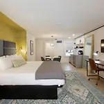 Stunning Suite With Kitchenette 1St Floor