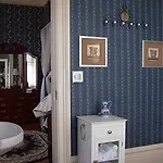 Roussell\'S Garden Bed And Breakfast