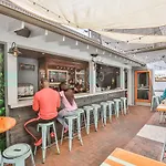 The Suites At Bay