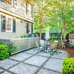 Jasmine Place By Lucky Savannah