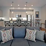 Newly Renovated 4 Bed 3 Bath And 2 Parking Spots