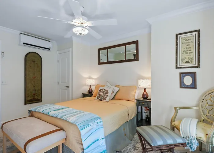 New! Historic 1Bed/1Bath Suite Steps To River St!