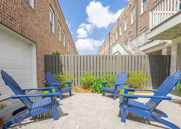 3 Bedroom Magnolia House