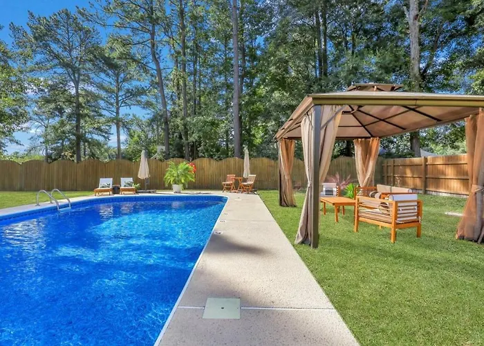 Savannah 5Br Pool, Jacuzzi, Firepit, Sports, Games