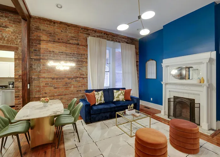 Mid-Century Getaway