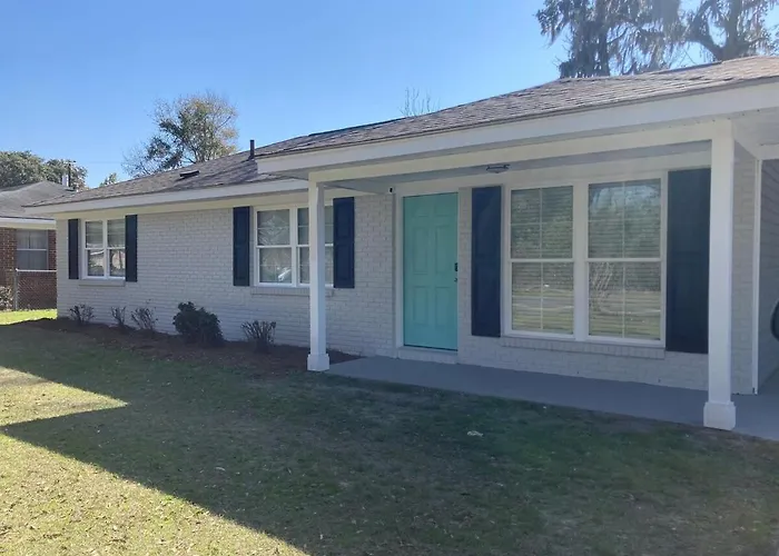 Home In Savannah