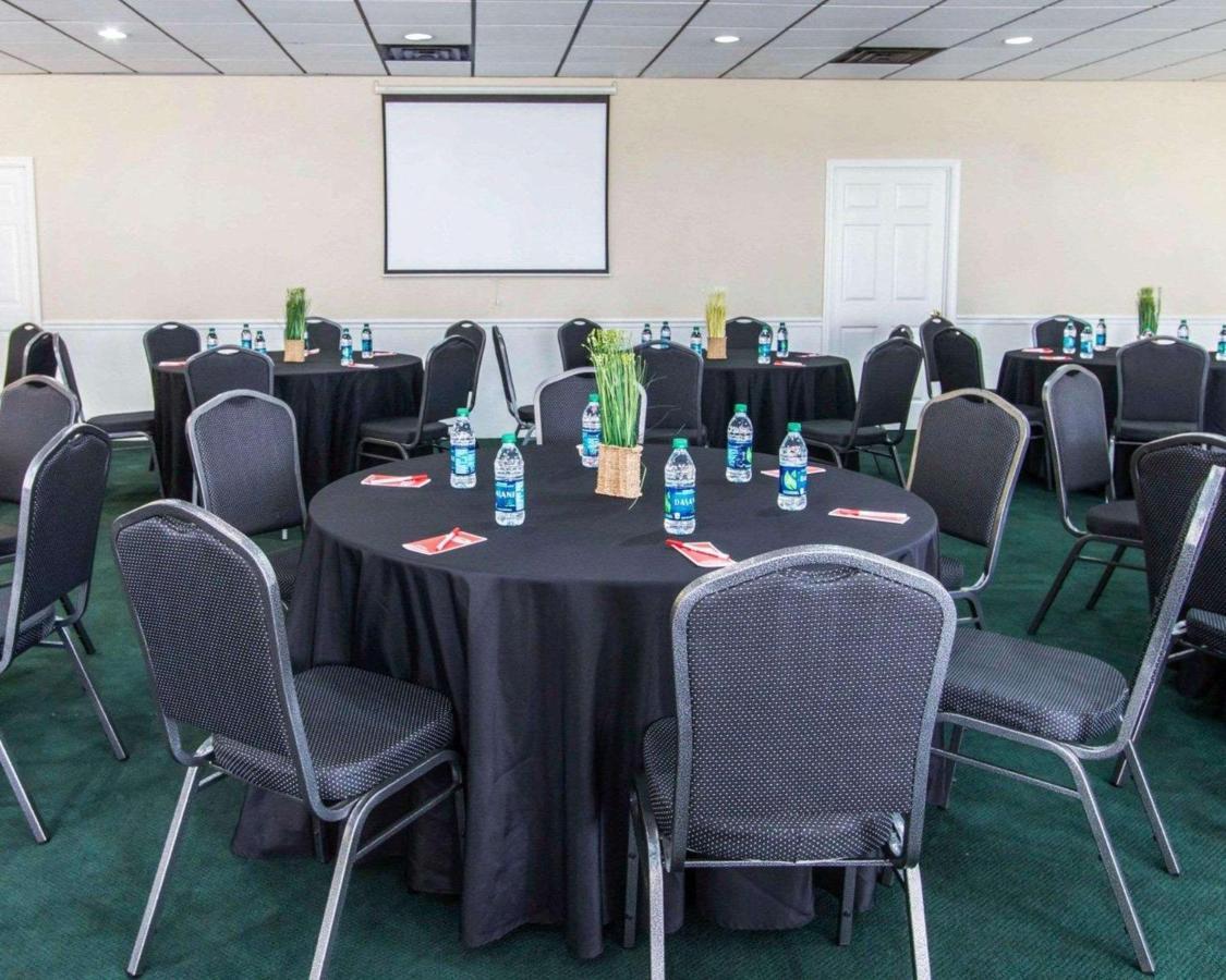 Econo Choice I-95 Gateway Hotel